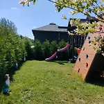 Wakacyjne Zacisze Vakantiehuis Rusinowo (Slawno)