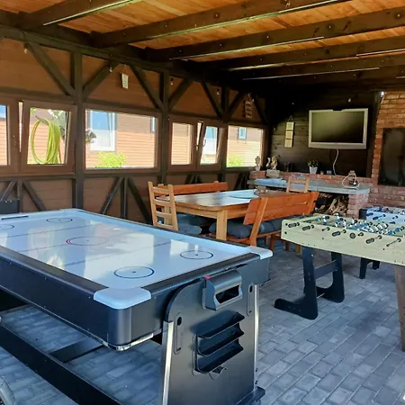 Wakacyjne Zacisze Holiday home Rusinowo (Slawno)