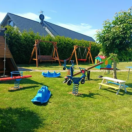 Wakacyjne Zacisze * Rusinowo (Slawno)