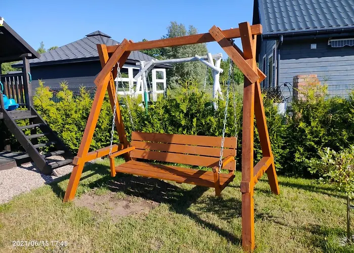 Wakacyjne Zacisze 別荘 ルシノボ