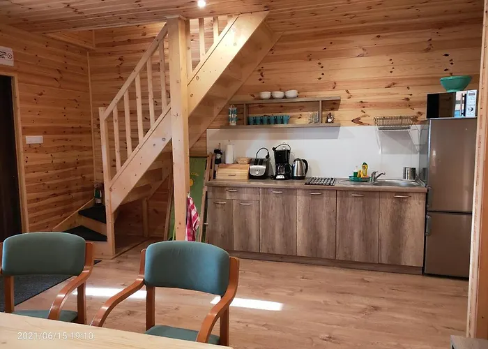 Wakacyjne Zacisze 別荘 ルシノボ